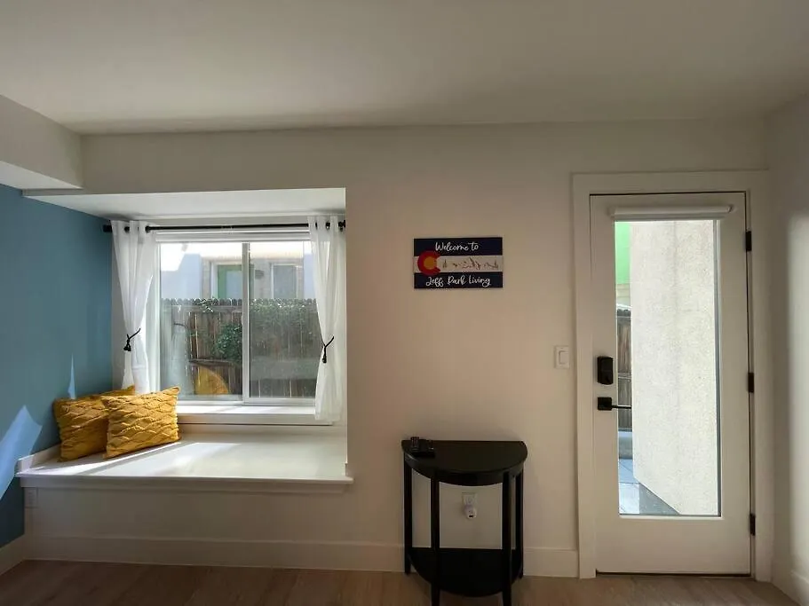 Private, Cozy, Suite By Mile High Stadium And Downtown Denver!